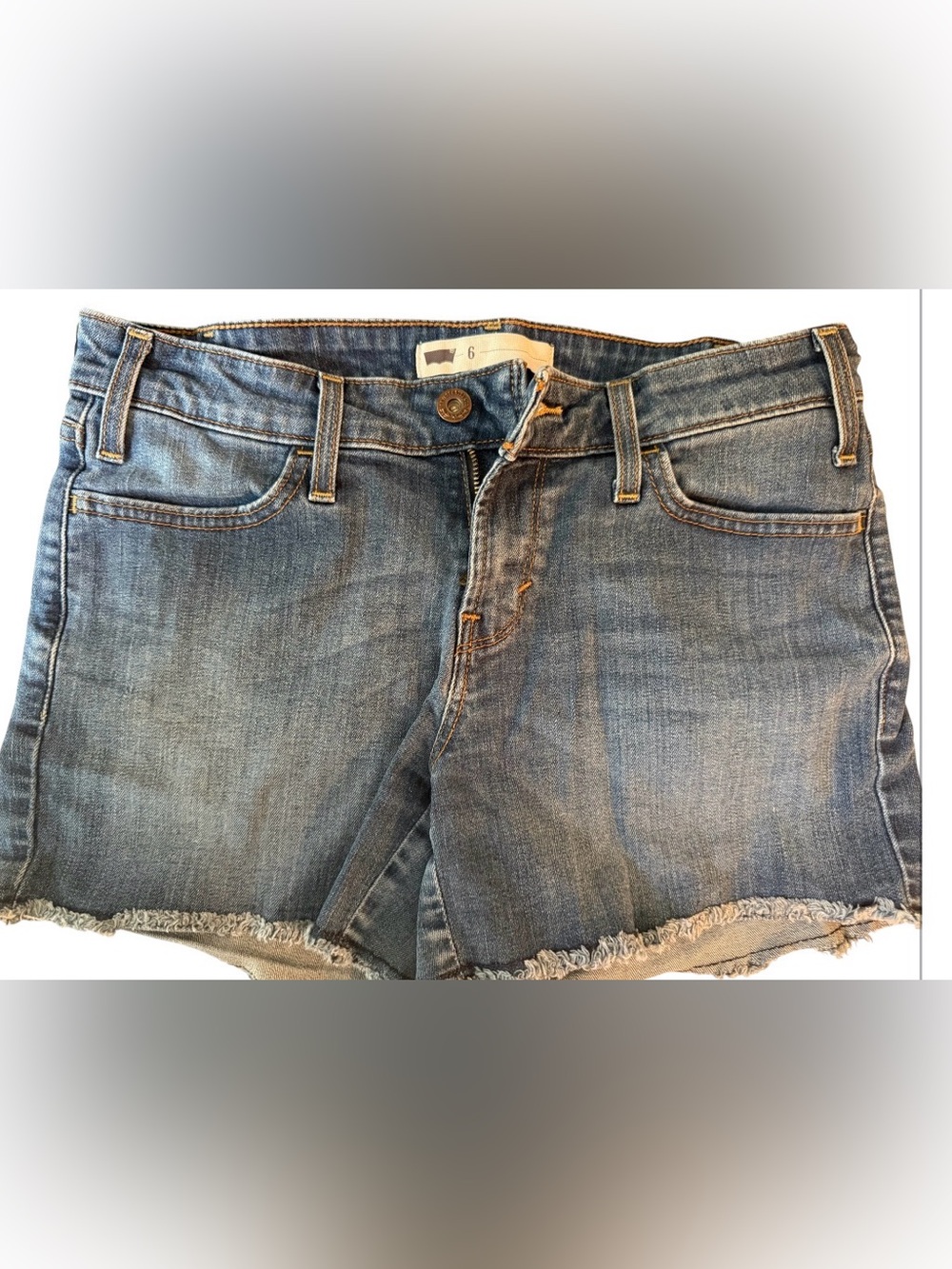 Levi's Classic Blue Denim Jeans with Leather Patch